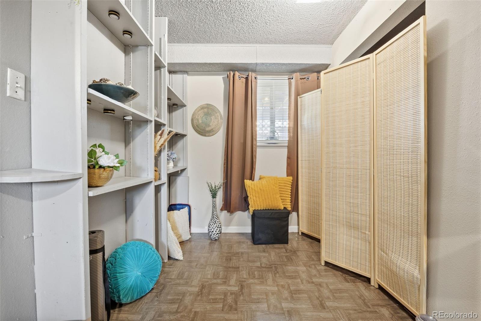 MLS Image #15 for 4725  topeka court,denver, Colorado