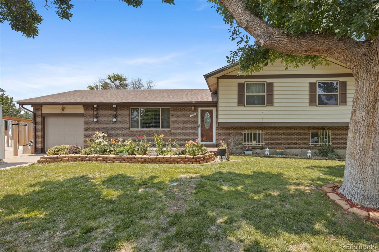 MLS Image #36 for 4725  topeka court,denver, Colorado