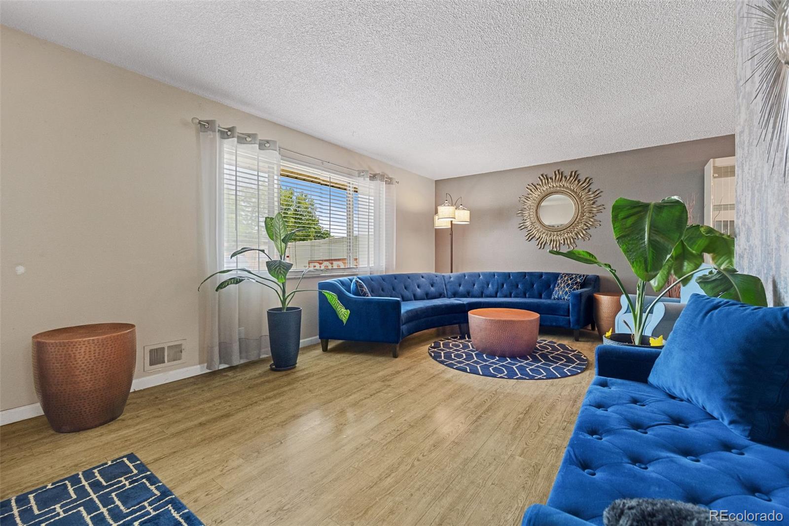 MLS Image #4 for 4725  topeka court,denver, Colorado