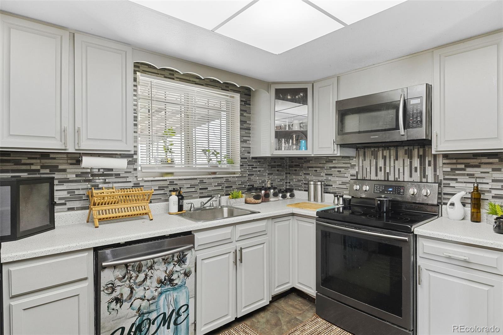 MLS Image #7 for 4725  topeka court,denver, Colorado