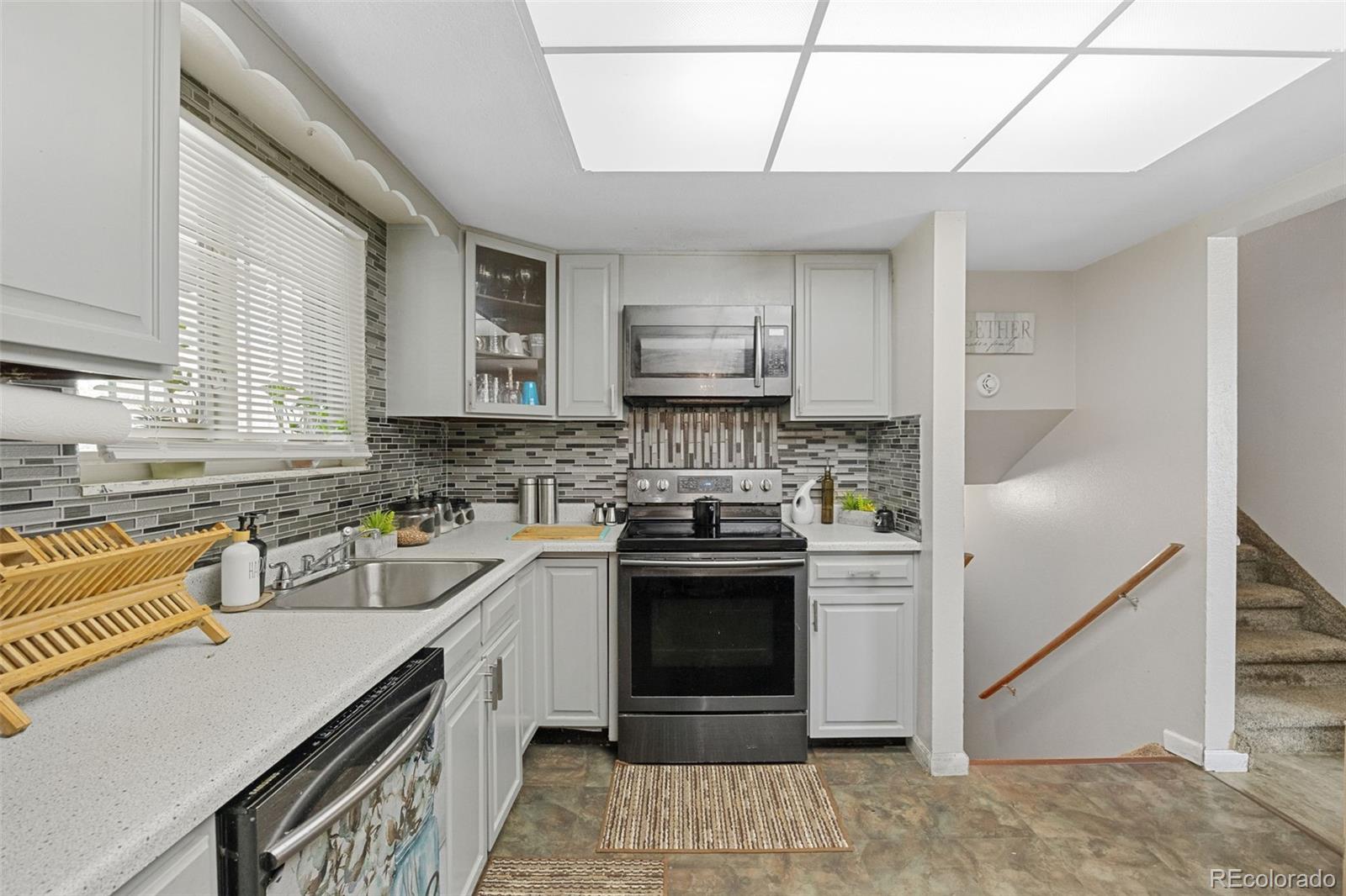 MLS Image #8 for 4725  topeka court,denver, Colorado