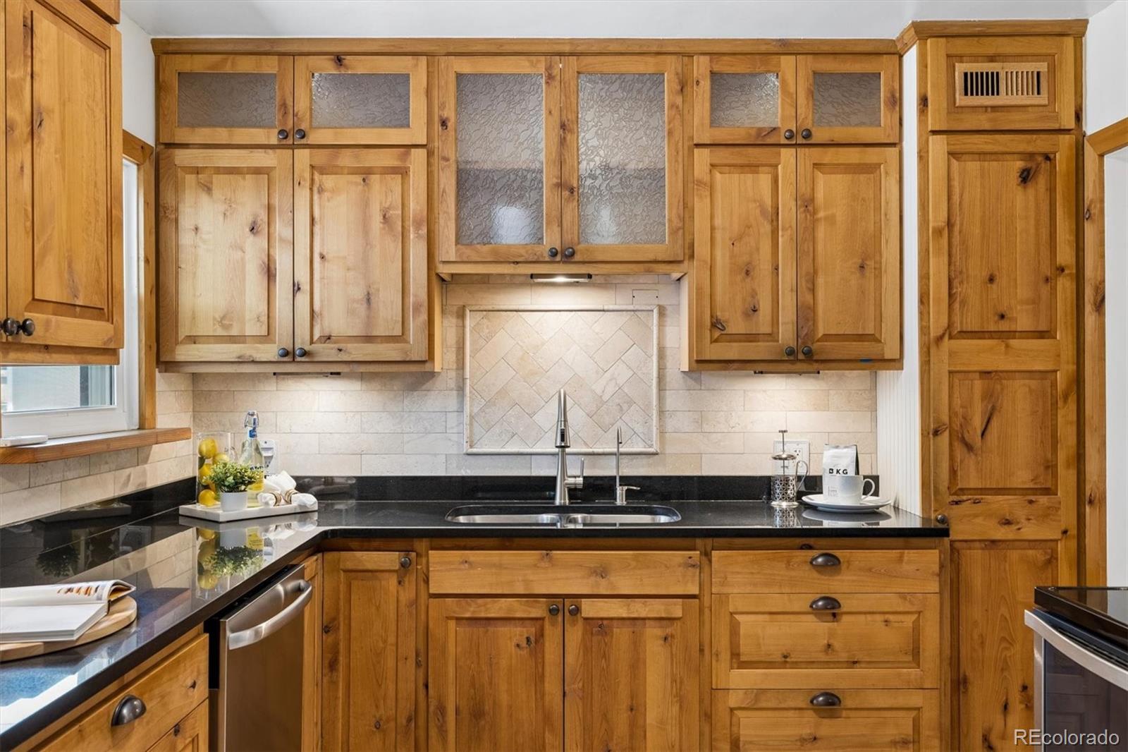 MLS Image #12 for 1543 s osceola way,denver, Colorado