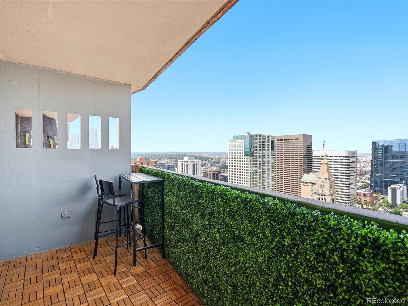 MLS Image #3 for 1020  15th street,denver, Colorado