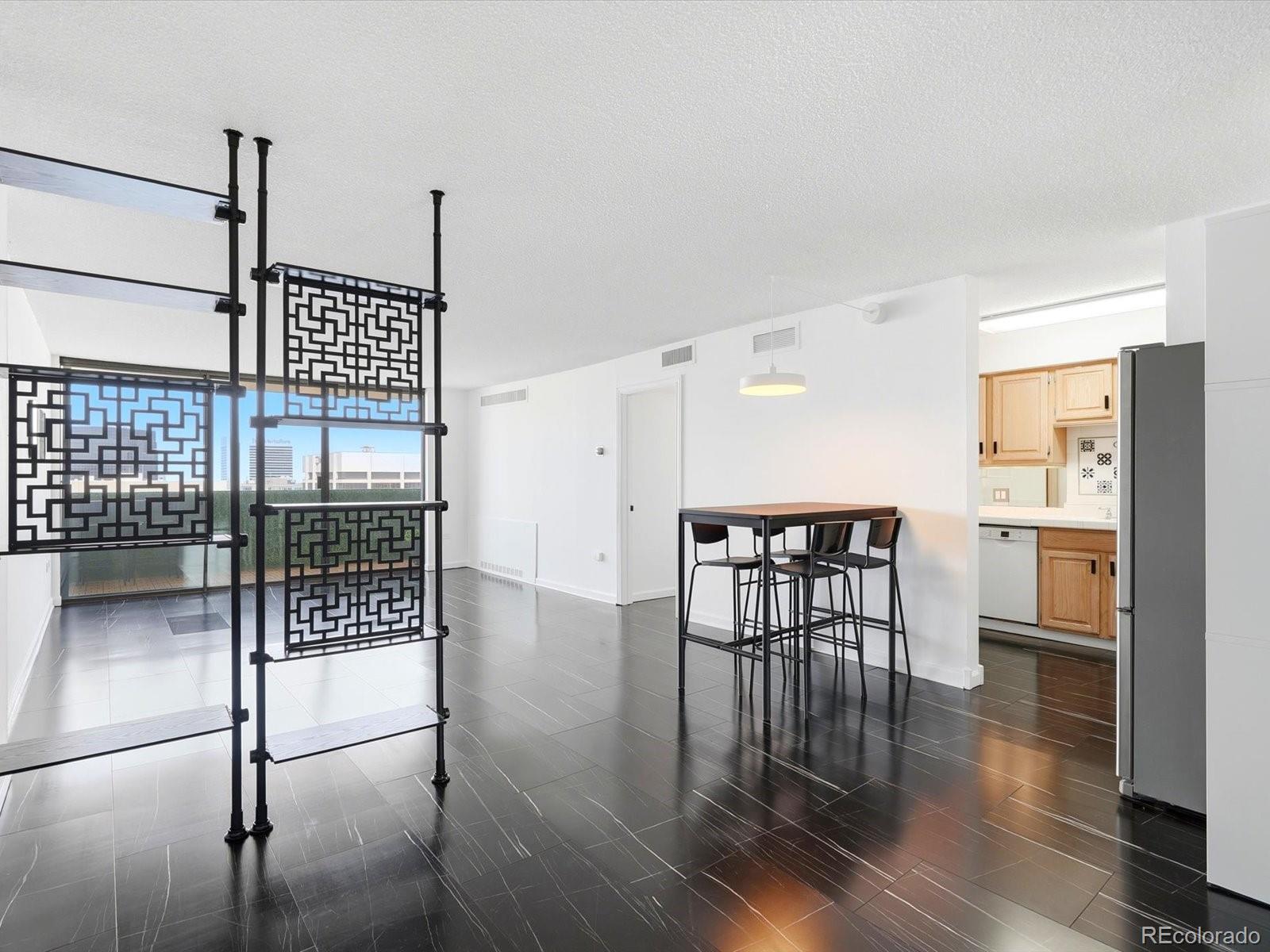 MLS Image #8 for 1020  15th street,denver, Colorado