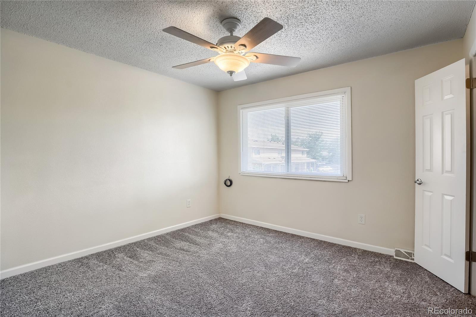 MLS Image #17 for 1435  norfolk street,aurora, Colorado
