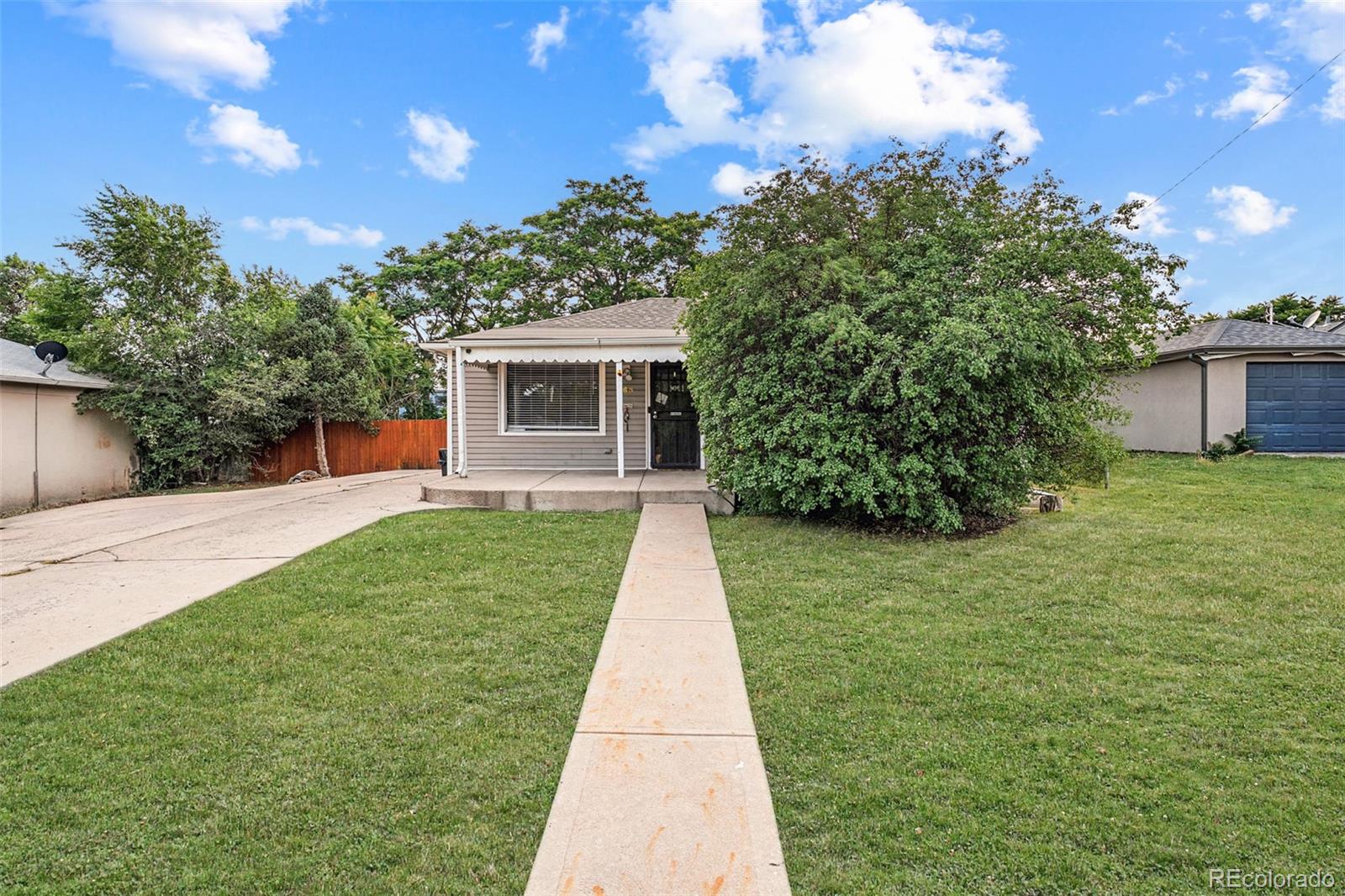 MLS Image #0 for 965 s eliot street,denver, Colorado
