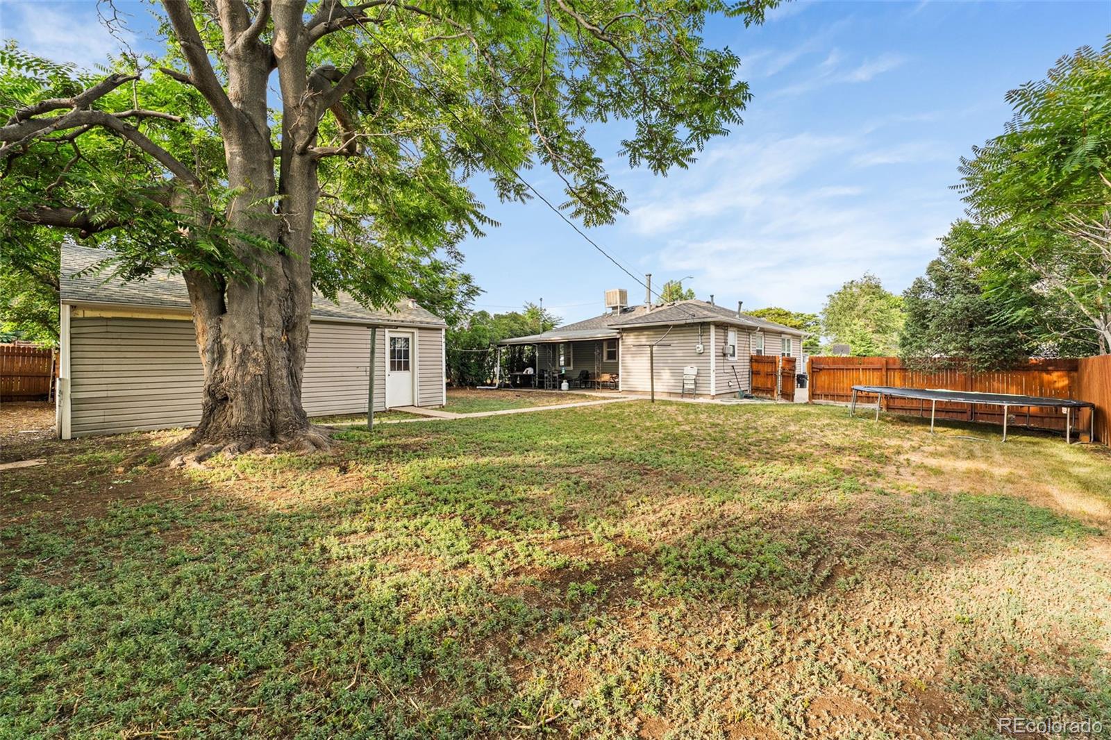 MLS Image #24 for 965 s eliot street,denver, Colorado