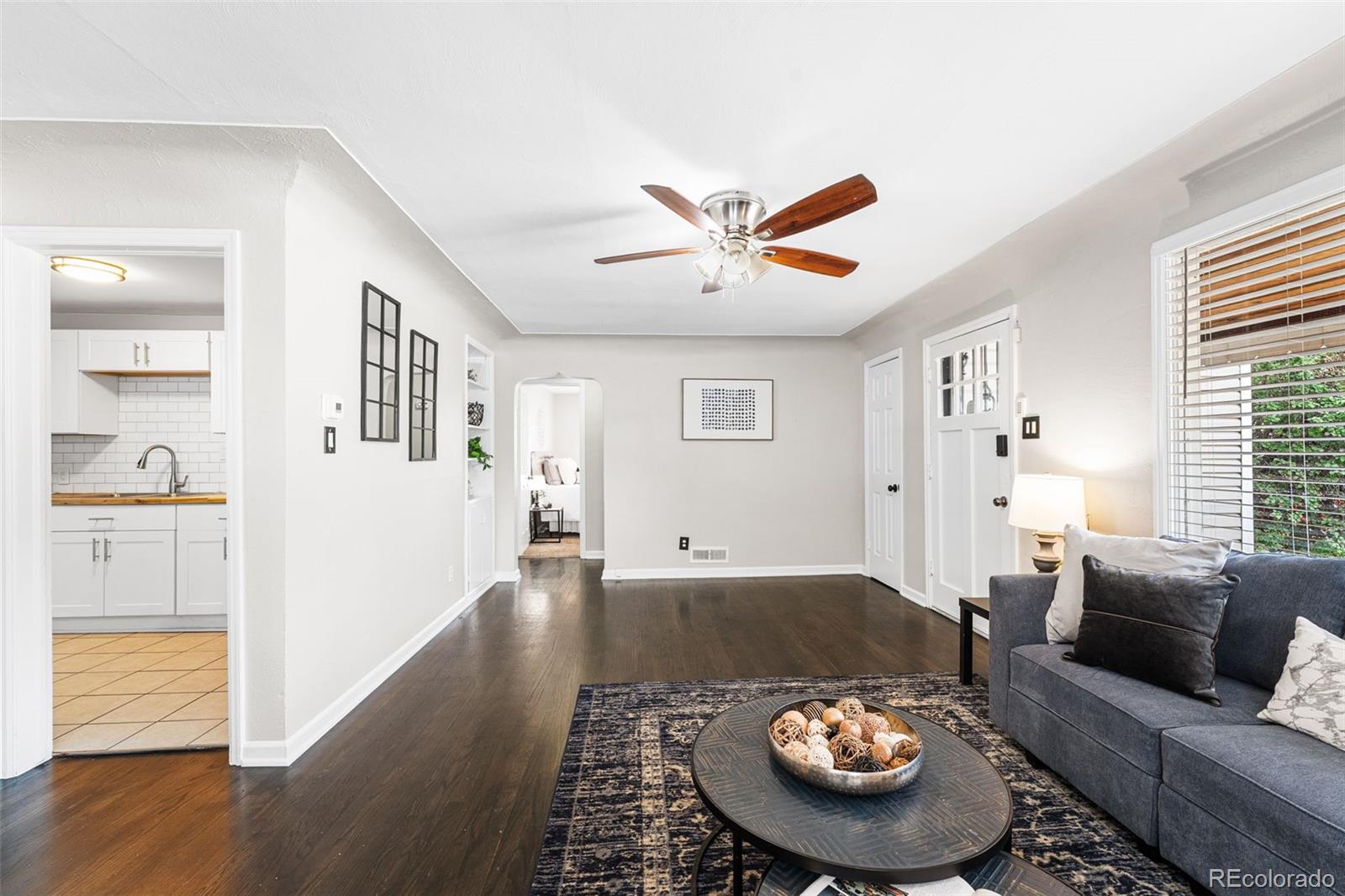 MLS Image #5 for 965 s eliot street,denver, Colorado