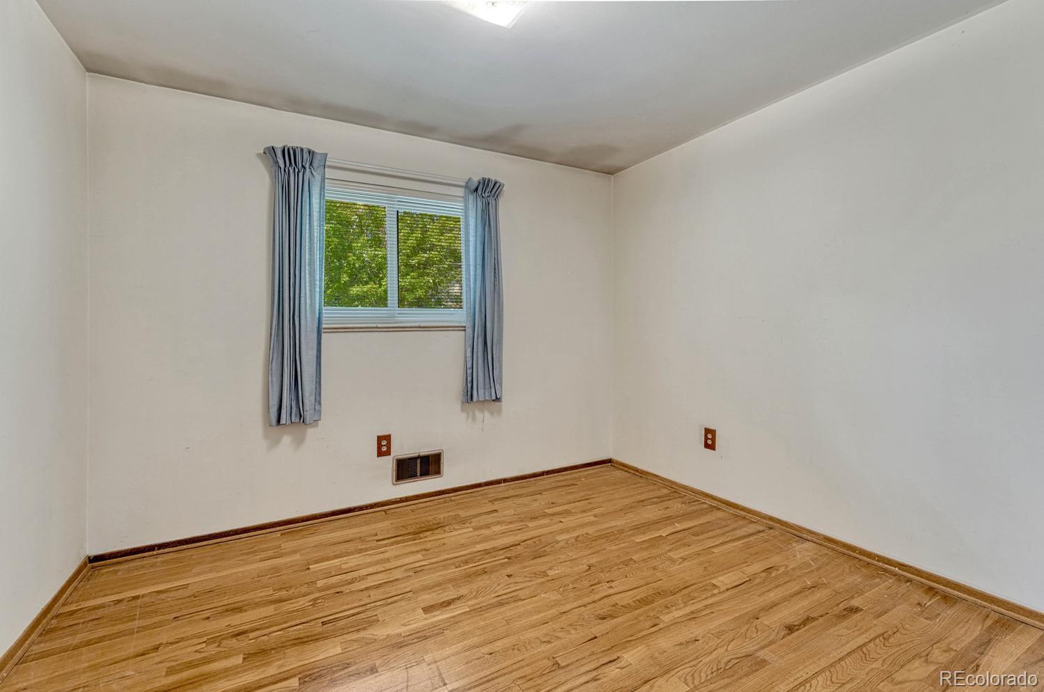 MLS Image #14 for 8350 s ammons street,littleton, Colorado