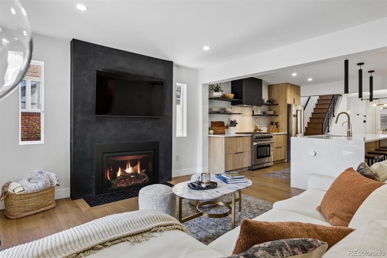 MLS Image #4 for 4565  eliot street,denver, Colorado