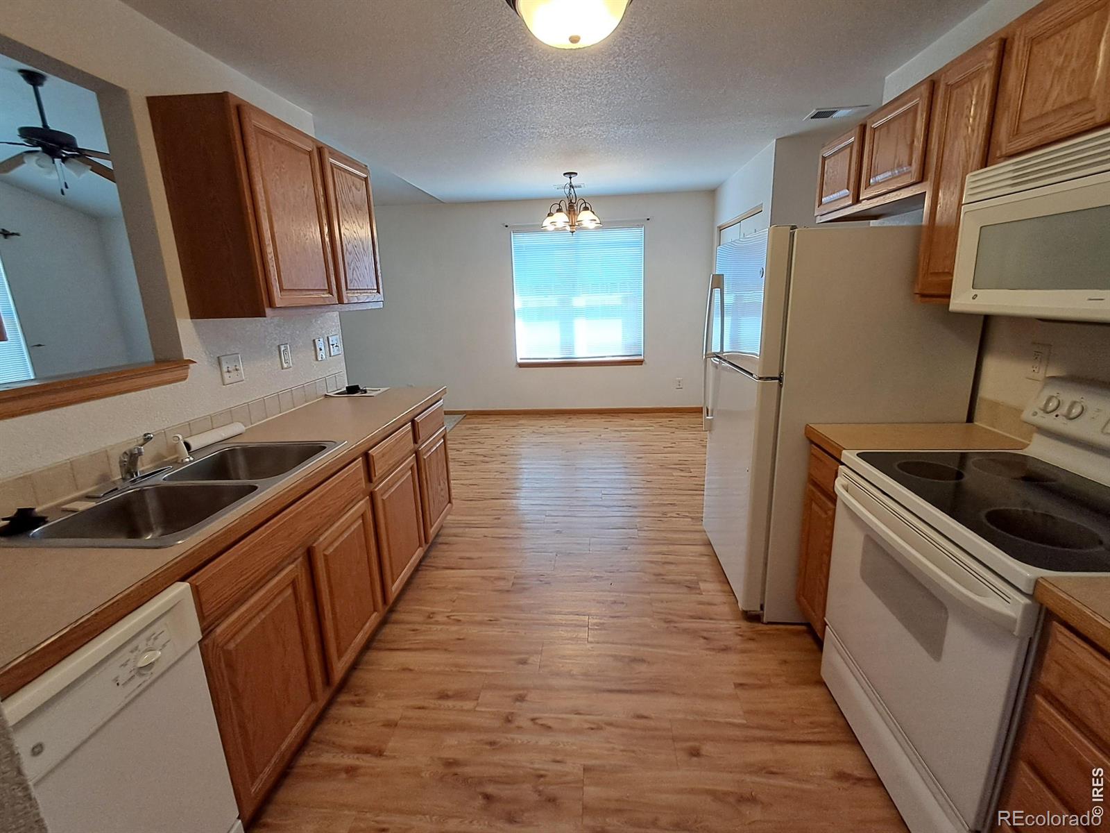 MLS Image #6 for 738  glenloch drive,fort collins, Colorado