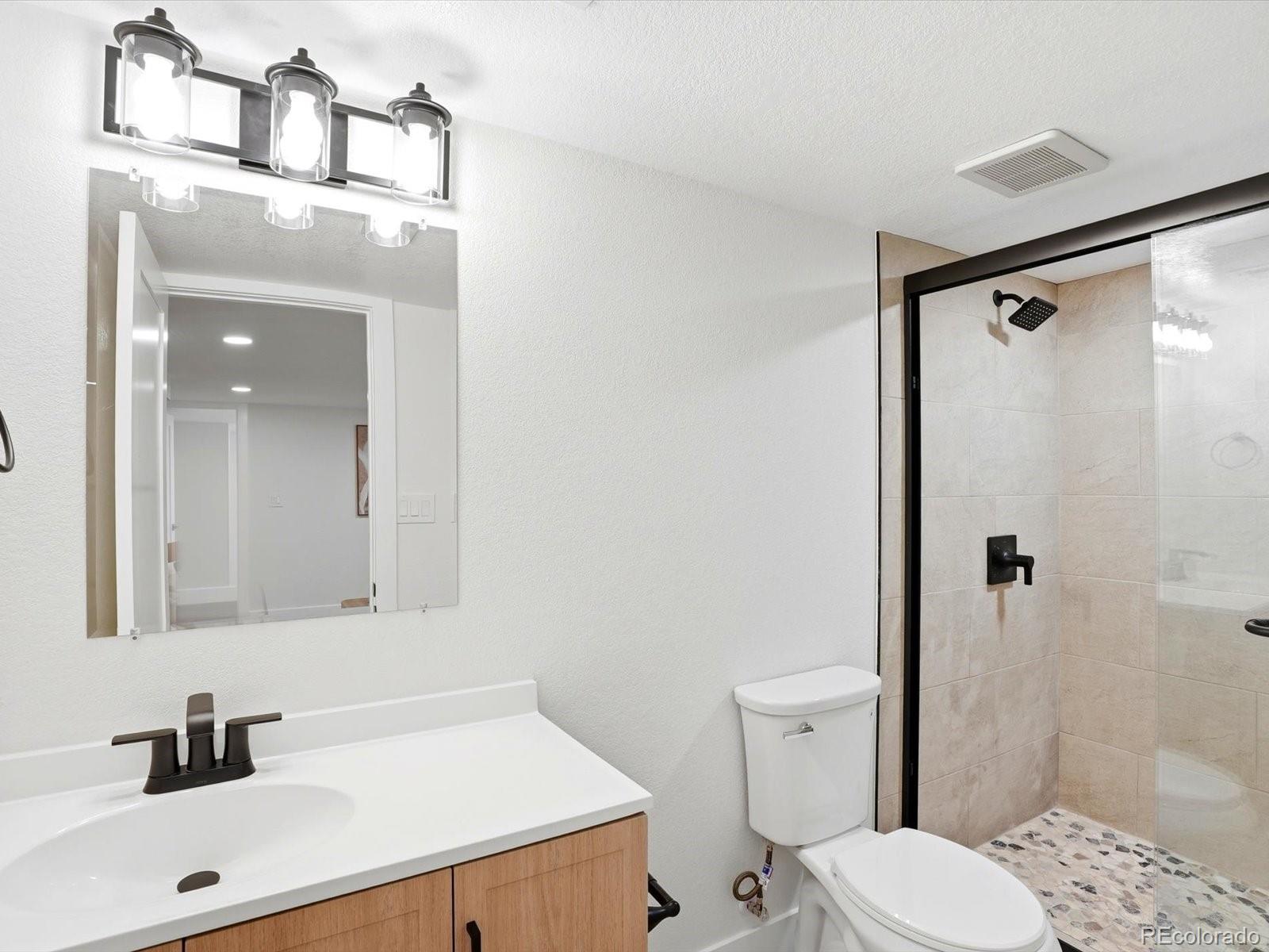 MLS Image #26 for 2640 n cook street,denver, Colorado