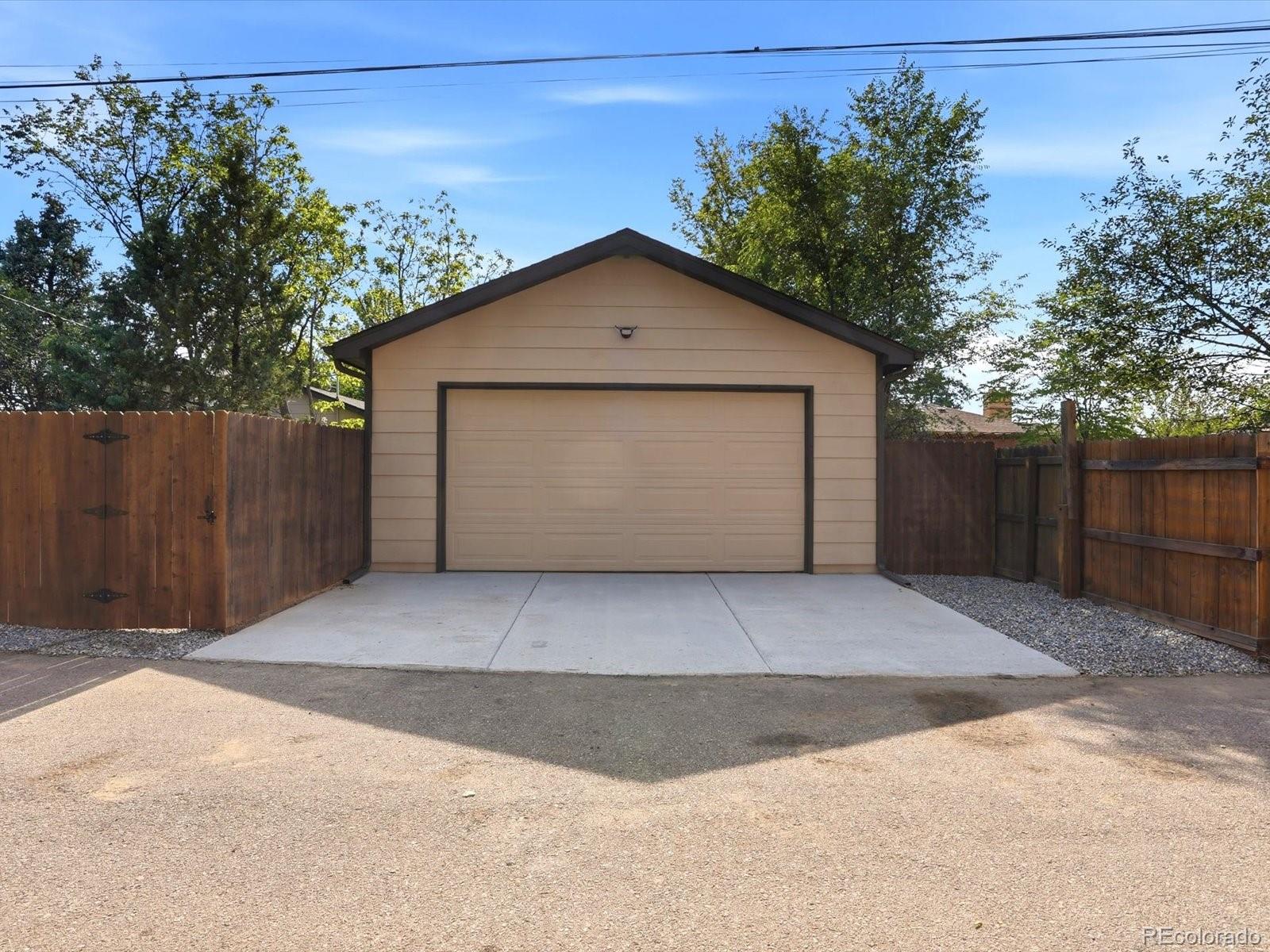 MLS Image #31 for 2640 n cook street,denver, Colorado