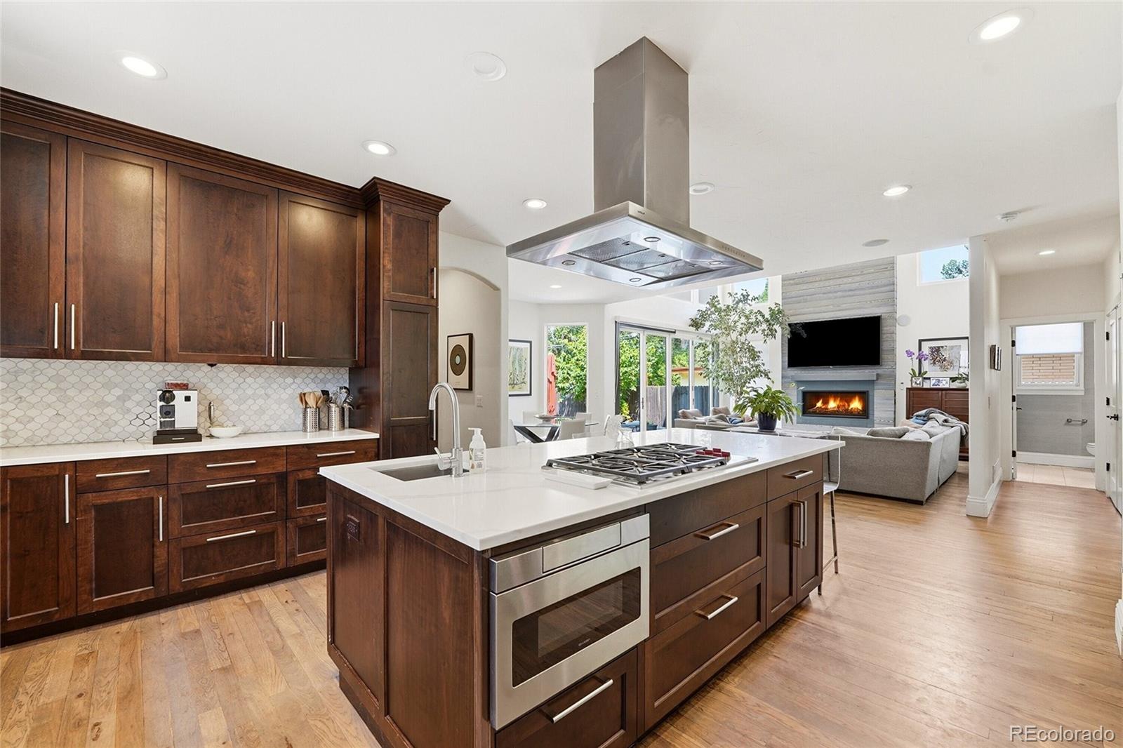 MLS Image #14 for 2323 s adams street,denver, Colorado