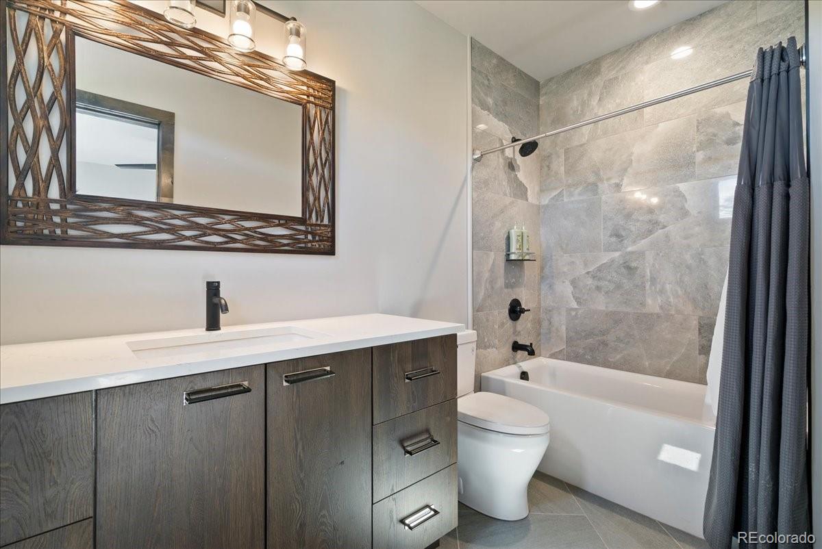 MLS Image #15 for 230  telluride court,dillon, Colorado