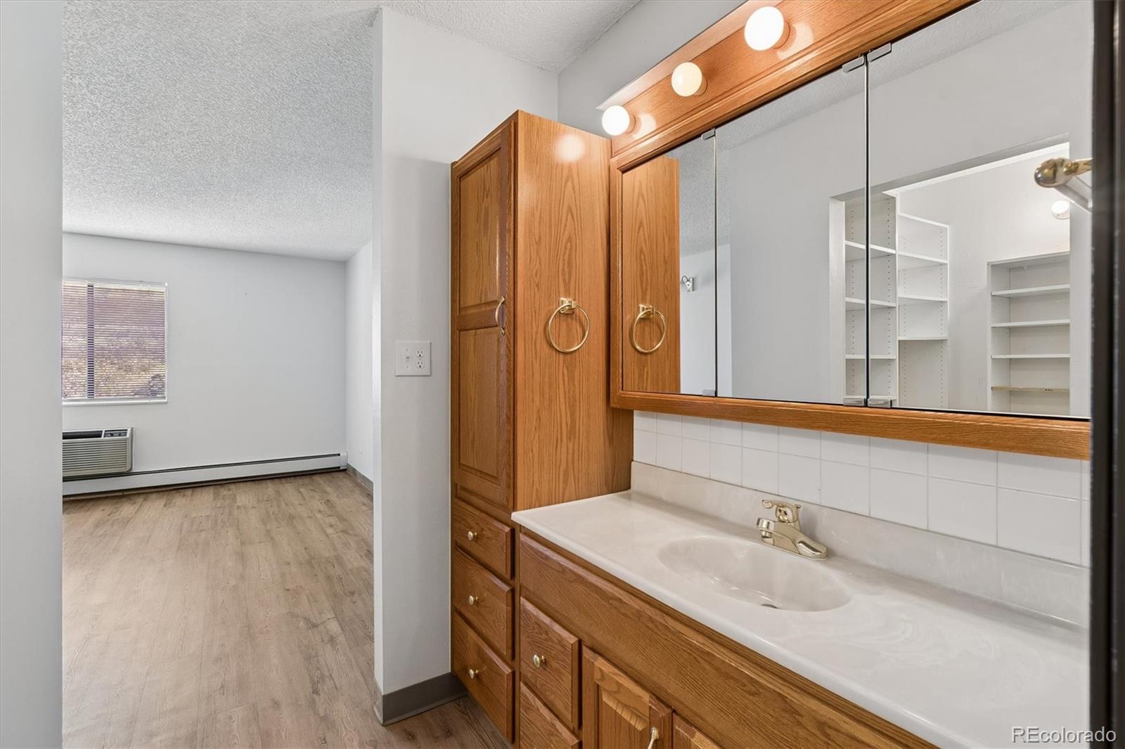 MLS Image #14 for 7780 w 38th avenue,wheat ridge, Colorado