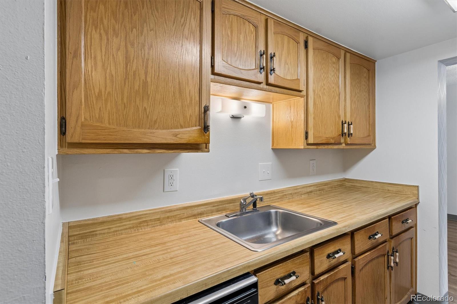 MLS Image #8 for 7780 w 38th avenue,wheat ridge, Colorado