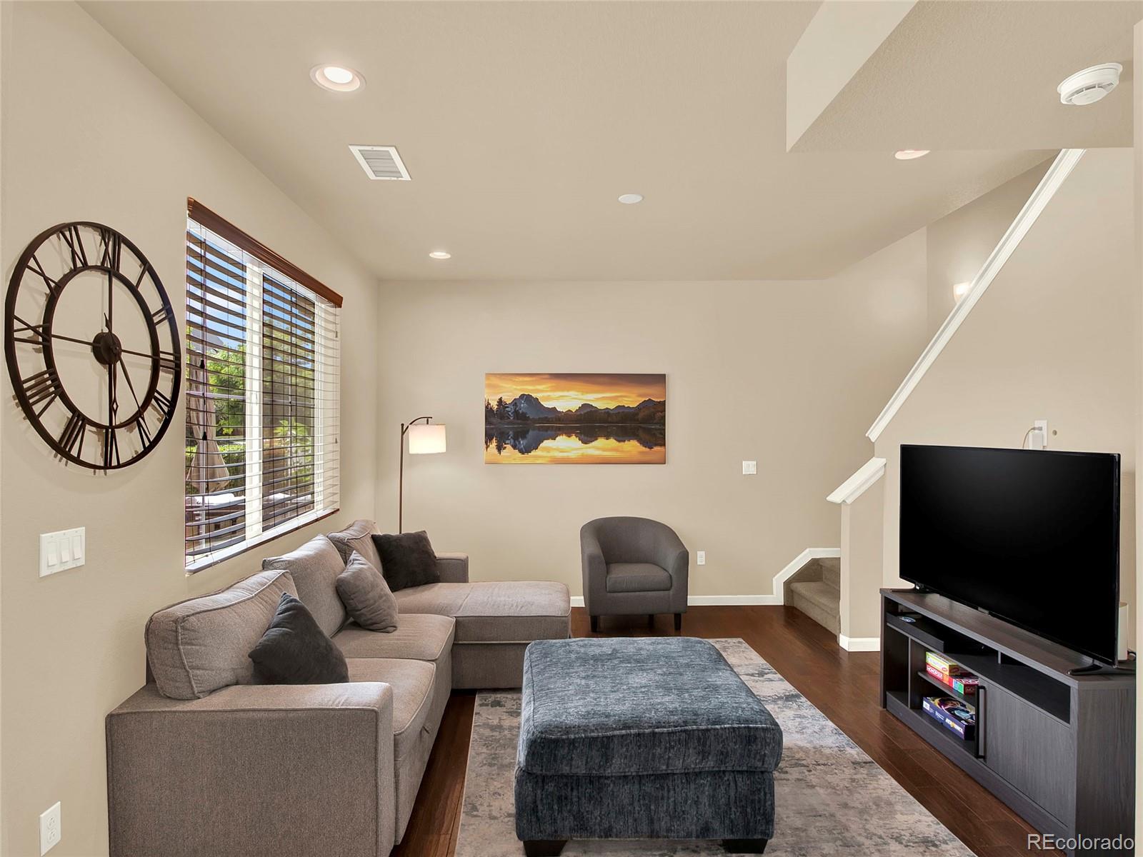 MLS Image #3 for 8025 e 21st avenue,denver, Colorado