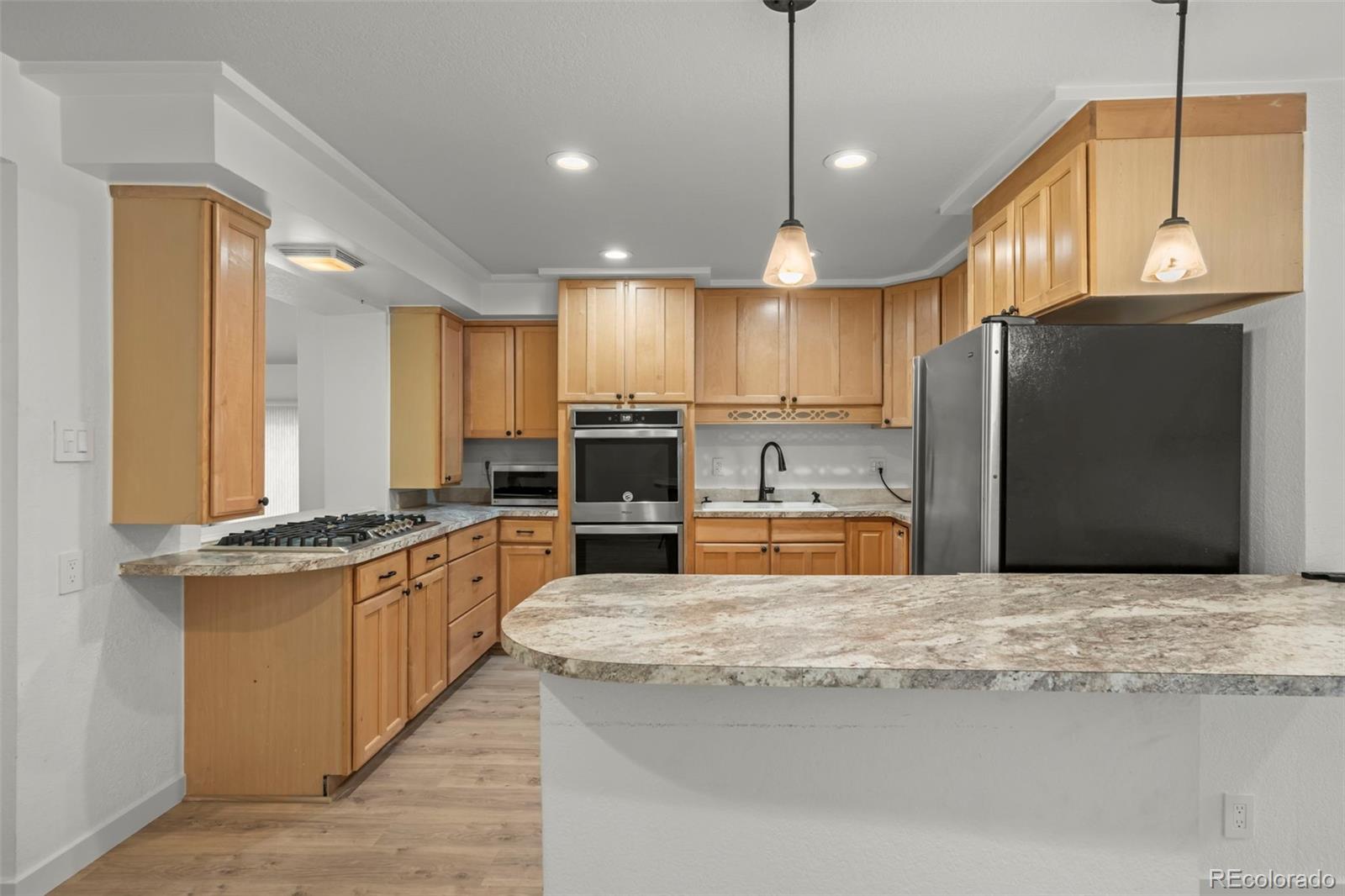MLS Image #10 for 2351 s garland court,lakewood, Colorado