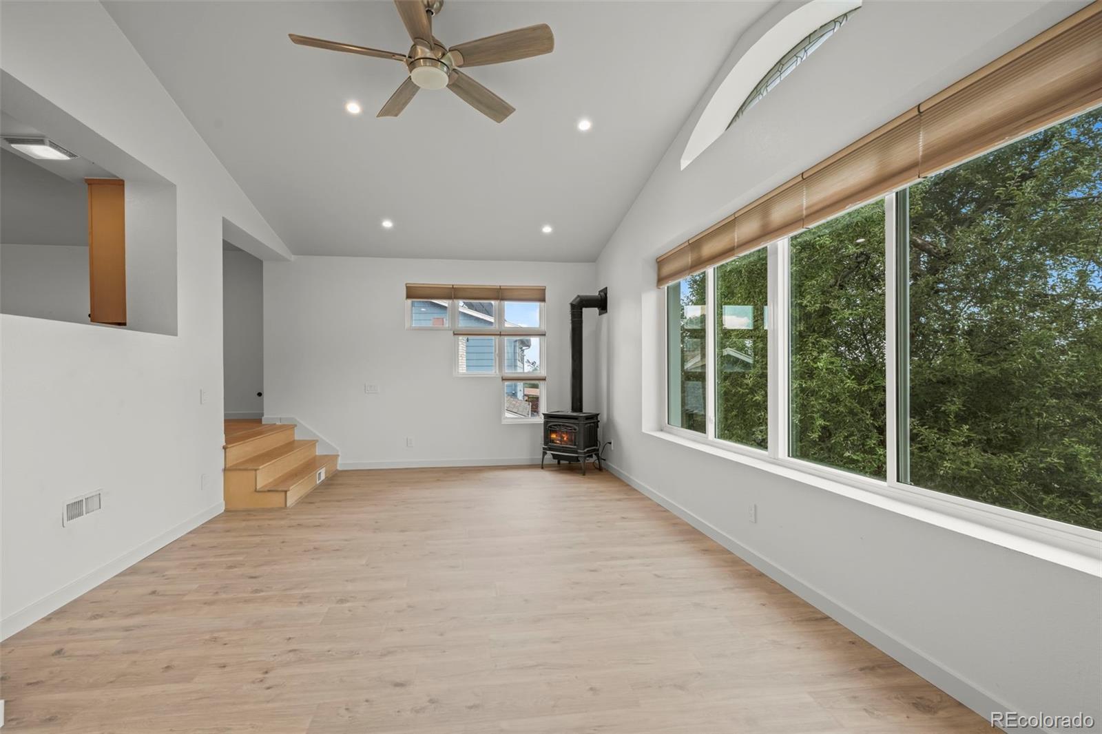 MLS Image #14 for 2351 s garland court,lakewood, Colorado