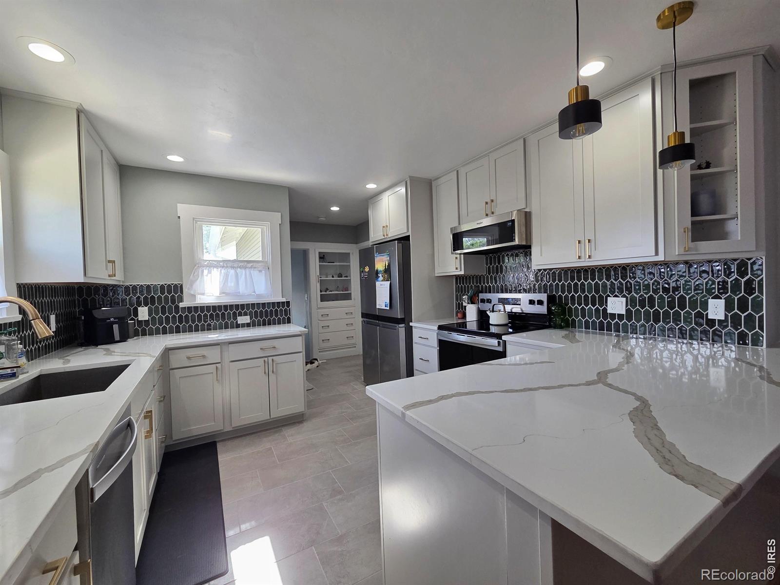 MLS Image #11 for 619  deuel street,fort morgan, Colorado