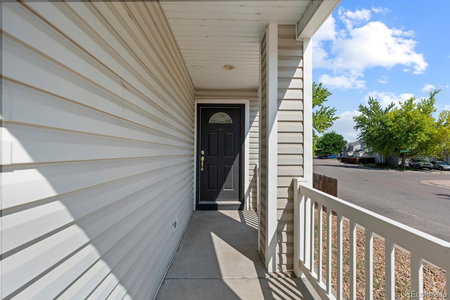 MLS Image #1 for 8019 s kittredge court,englewood, Colorado