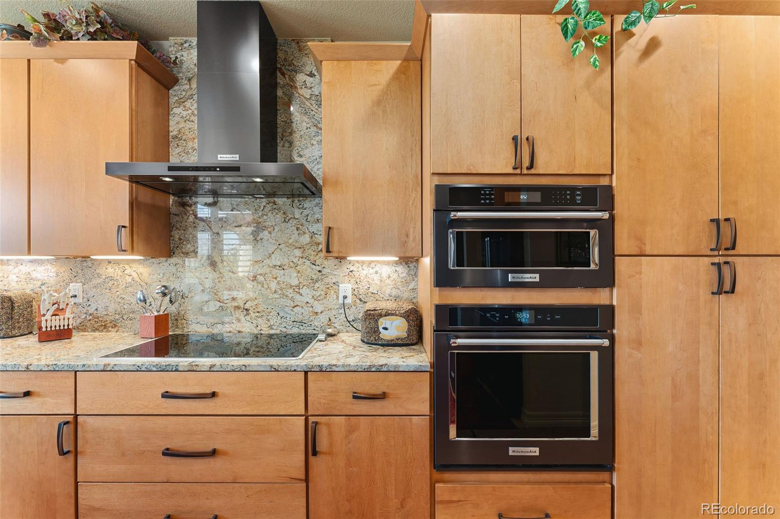 MLS Image #9 for 27033 e mineral drive,aurora, Colorado