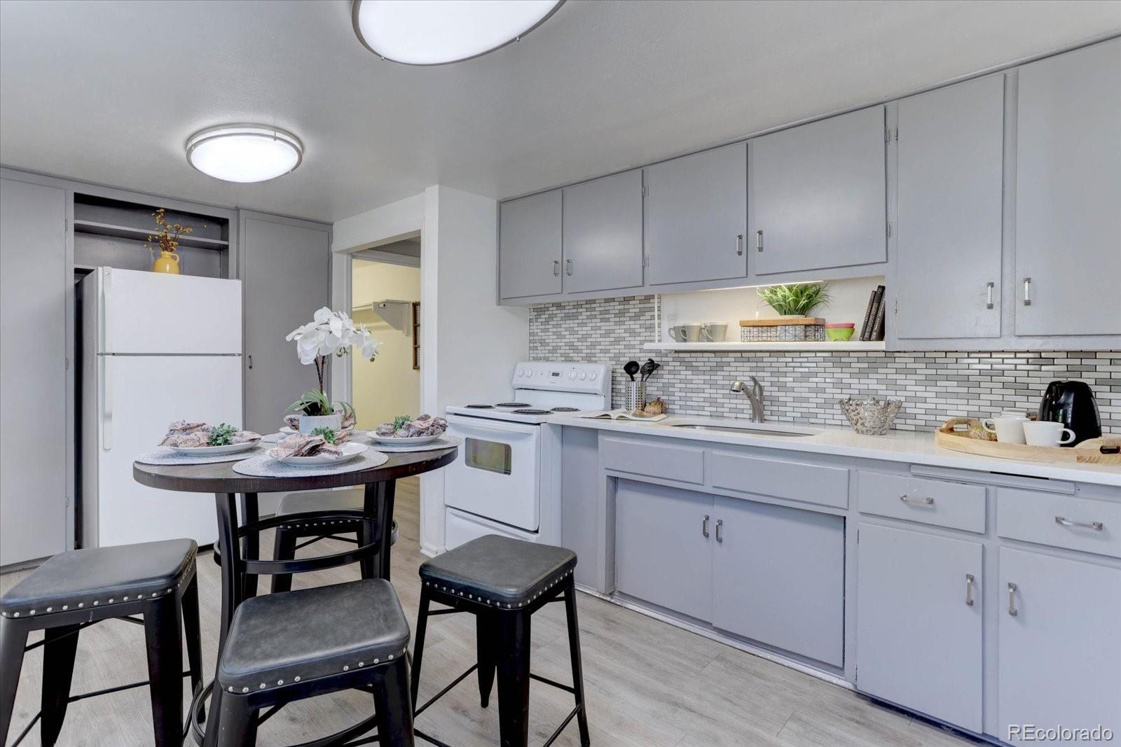 MLS Image #5 for 6940 w 55th place,arvada, Colorado