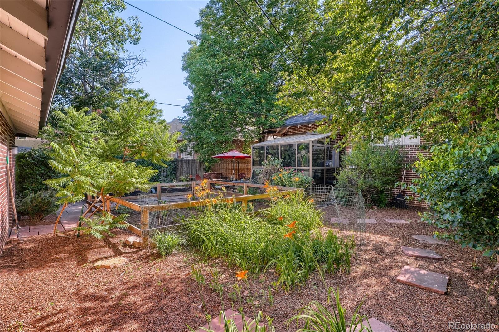 MLS Image #24 for 2056  forest street,denver, Colorado
