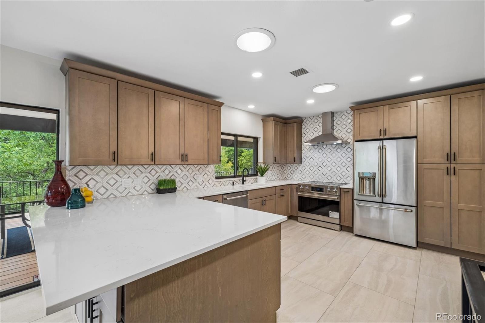 MLS Image #16 for 5295 w princeton drive,denver, Colorado