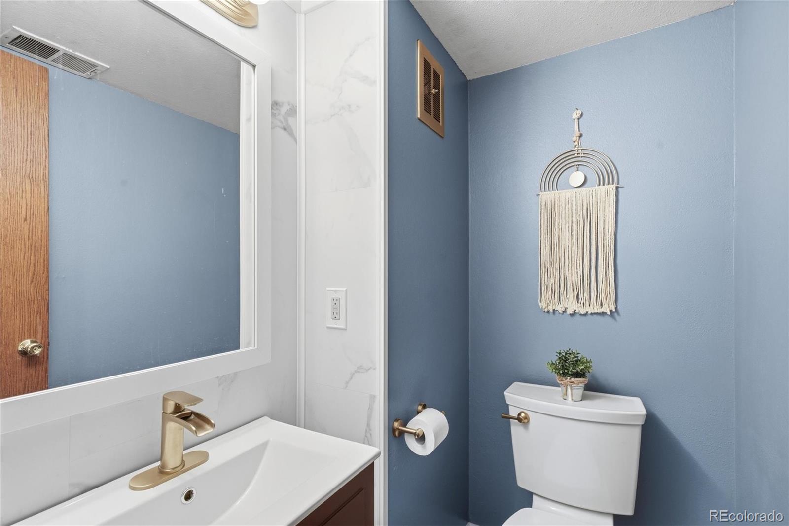 MLS Image #22 for 5583 s lowell boulevard,littleton, Colorado