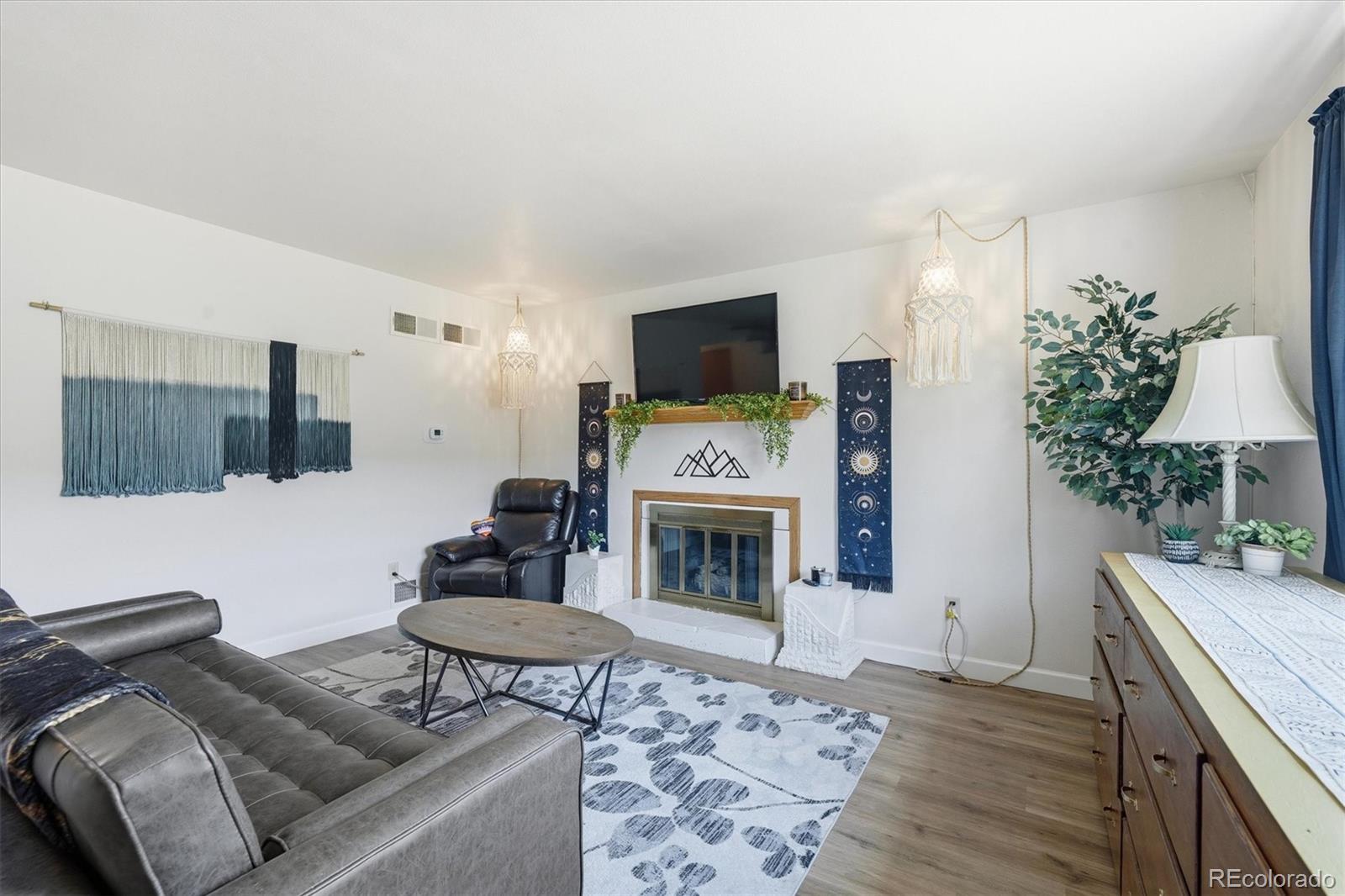 MLS Image #3 for 5583 s lowell boulevard,littleton, Colorado