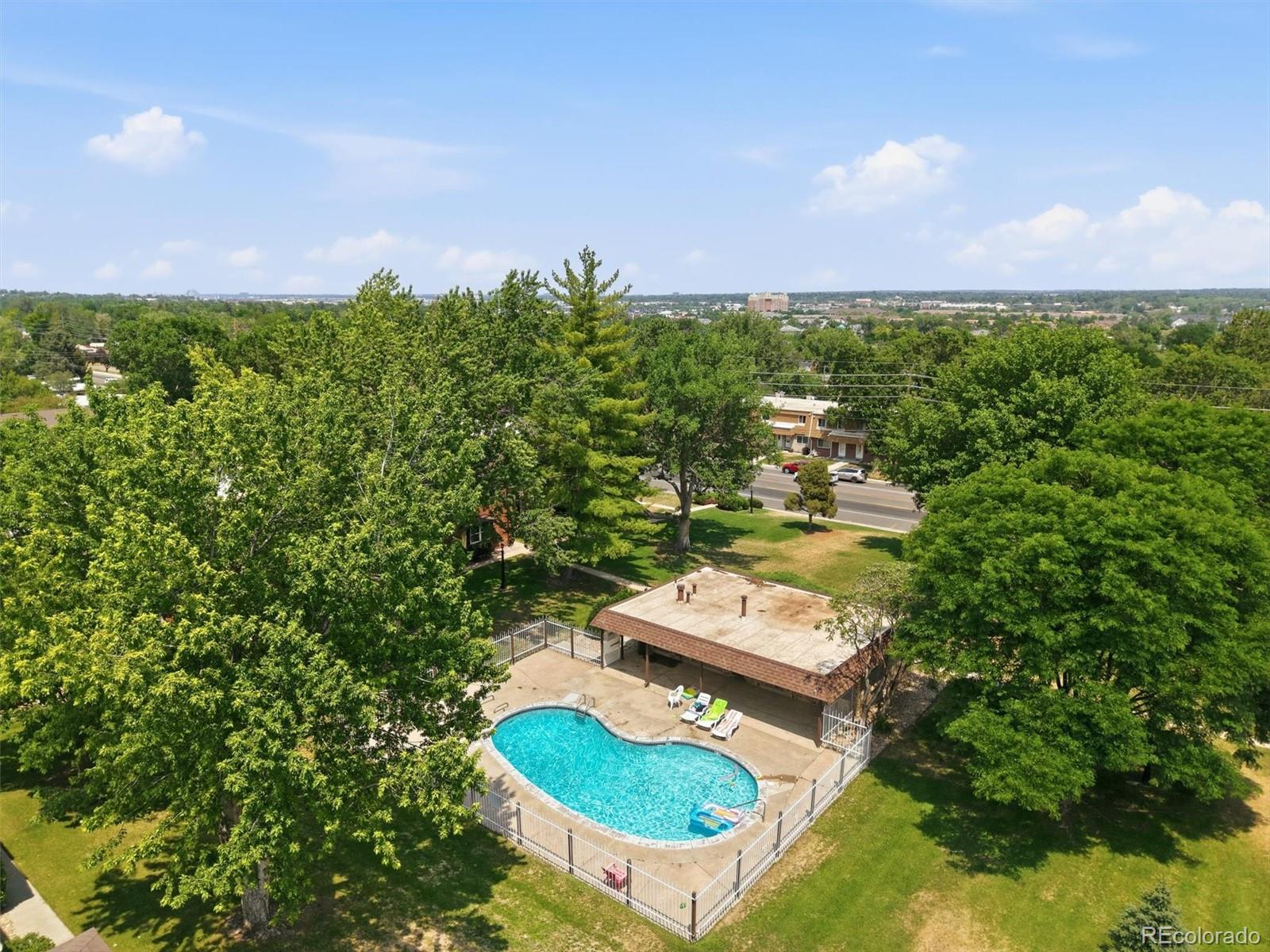 MLS Image #38 for 5583 s lowell boulevard,littleton, Colorado