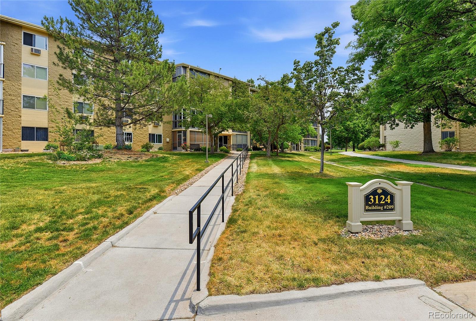 MLS Image #0 for 3124 s wheeling way,aurora, Colorado