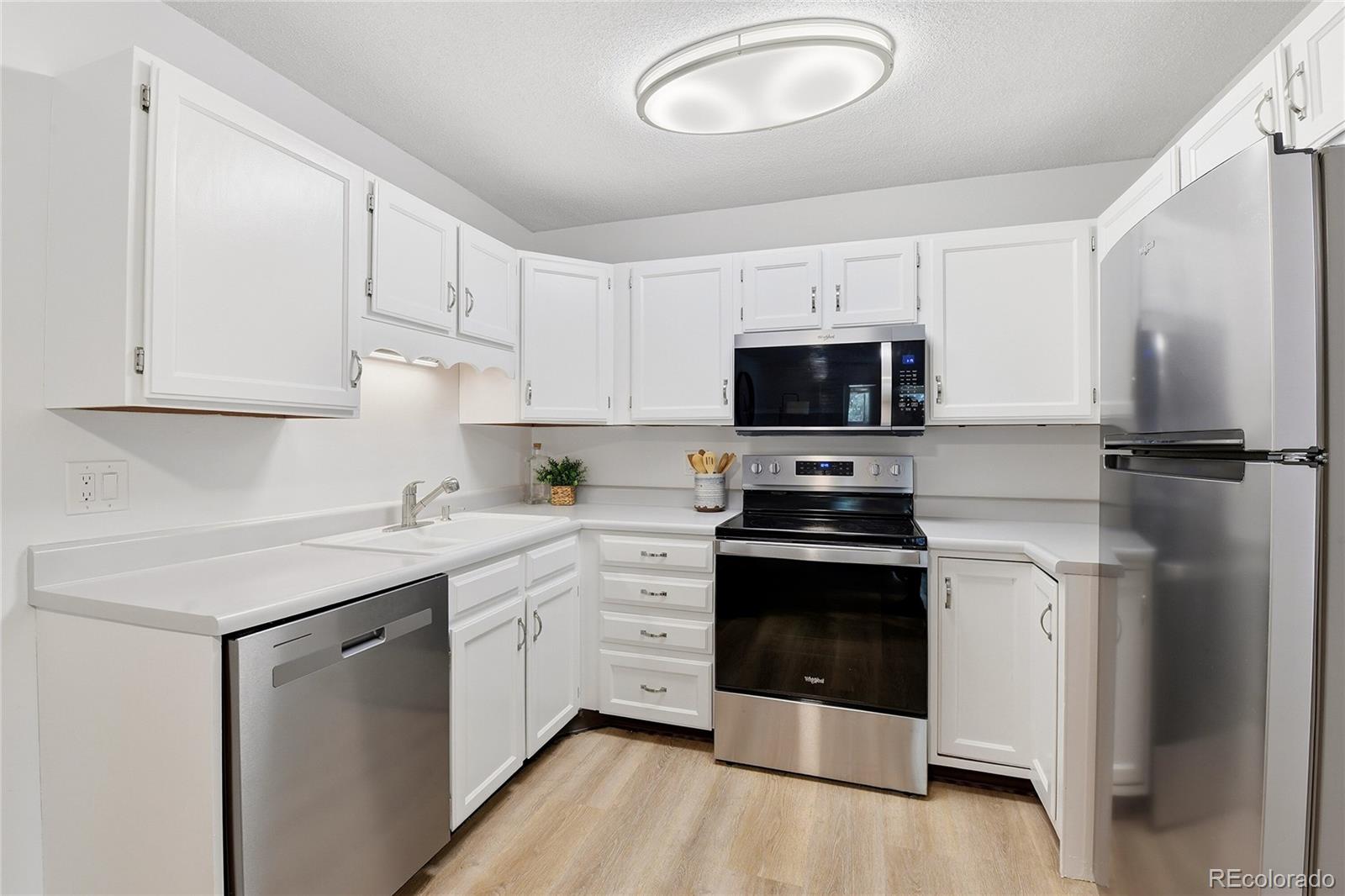 MLS Image #10 for 3124 s wheeling way,aurora, Colorado