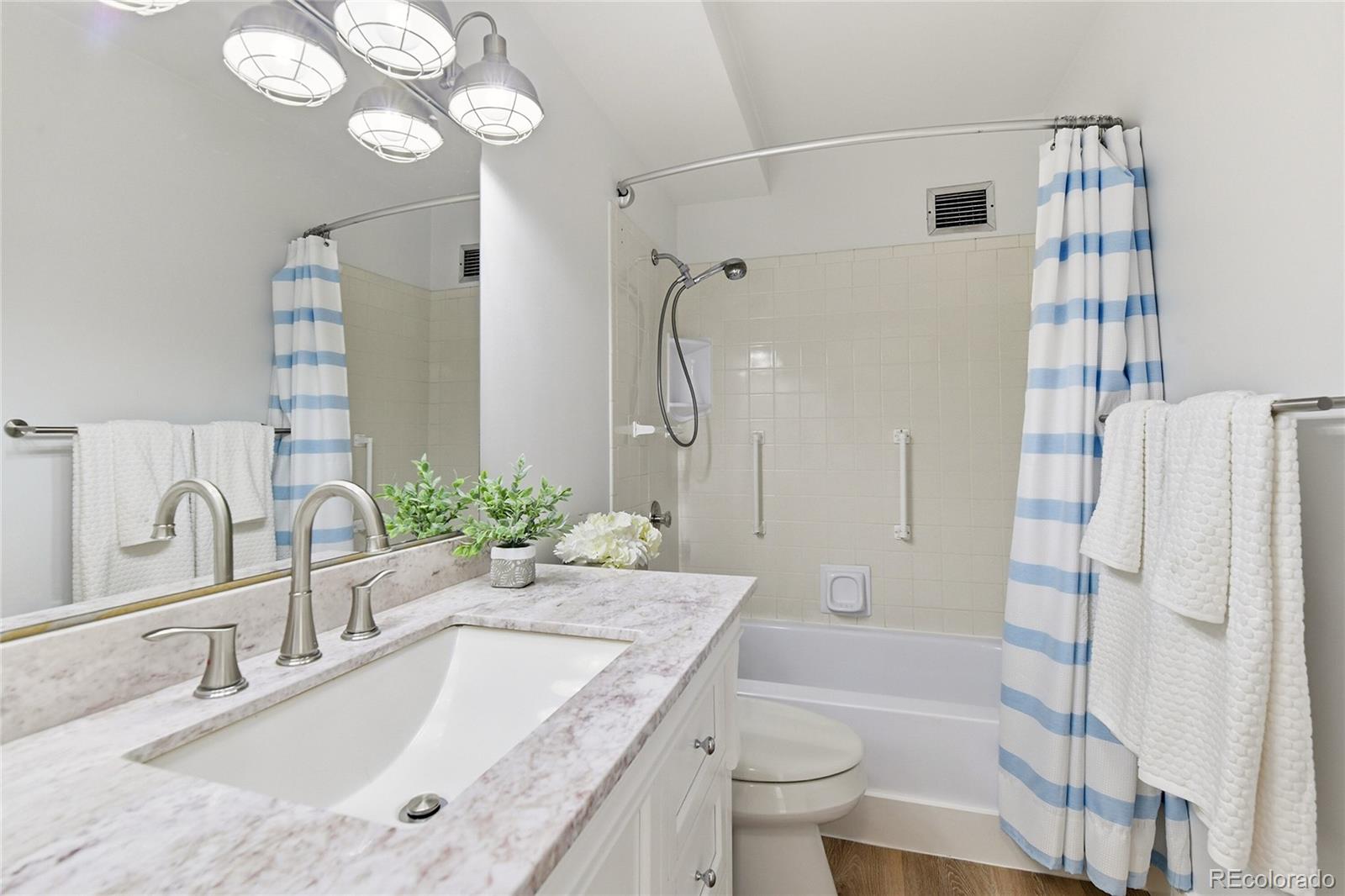 MLS Image #16 for 3124 s wheeling way,aurora, Colorado