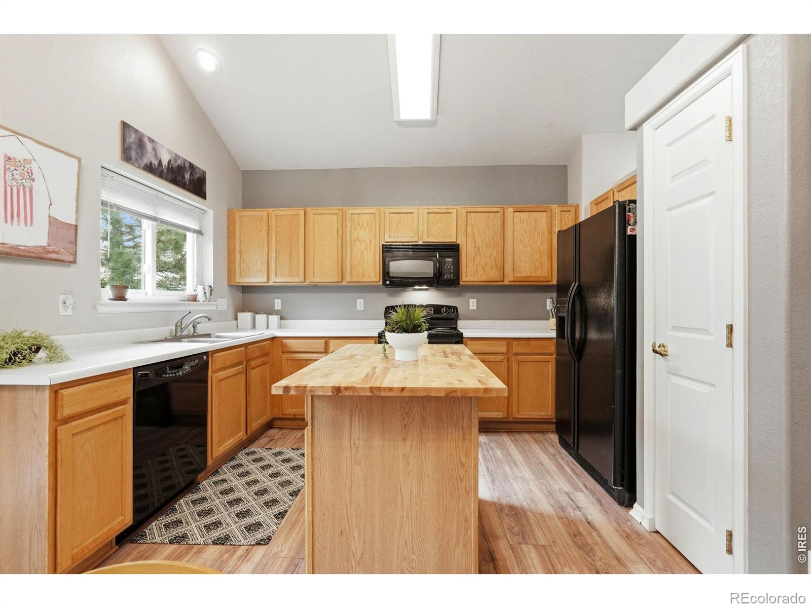 MLS Image #8 for 3302  billington drive,erie, Colorado