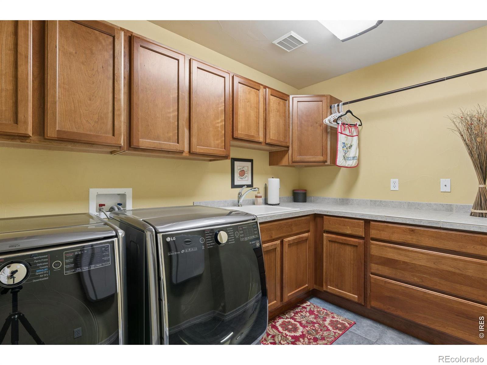 MLS Image #33 for 1848  sundance drive,longmont, Colorado