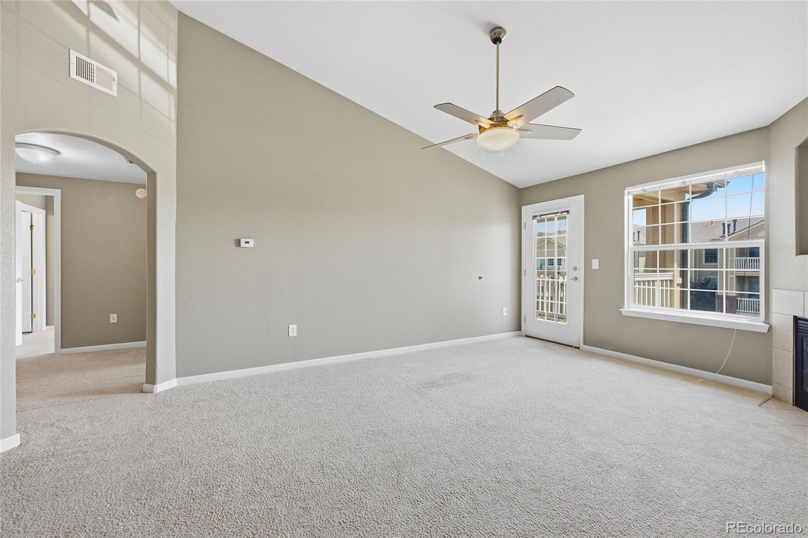 MLS Image #11 for 5755 n genoa way,aurora, Colorado