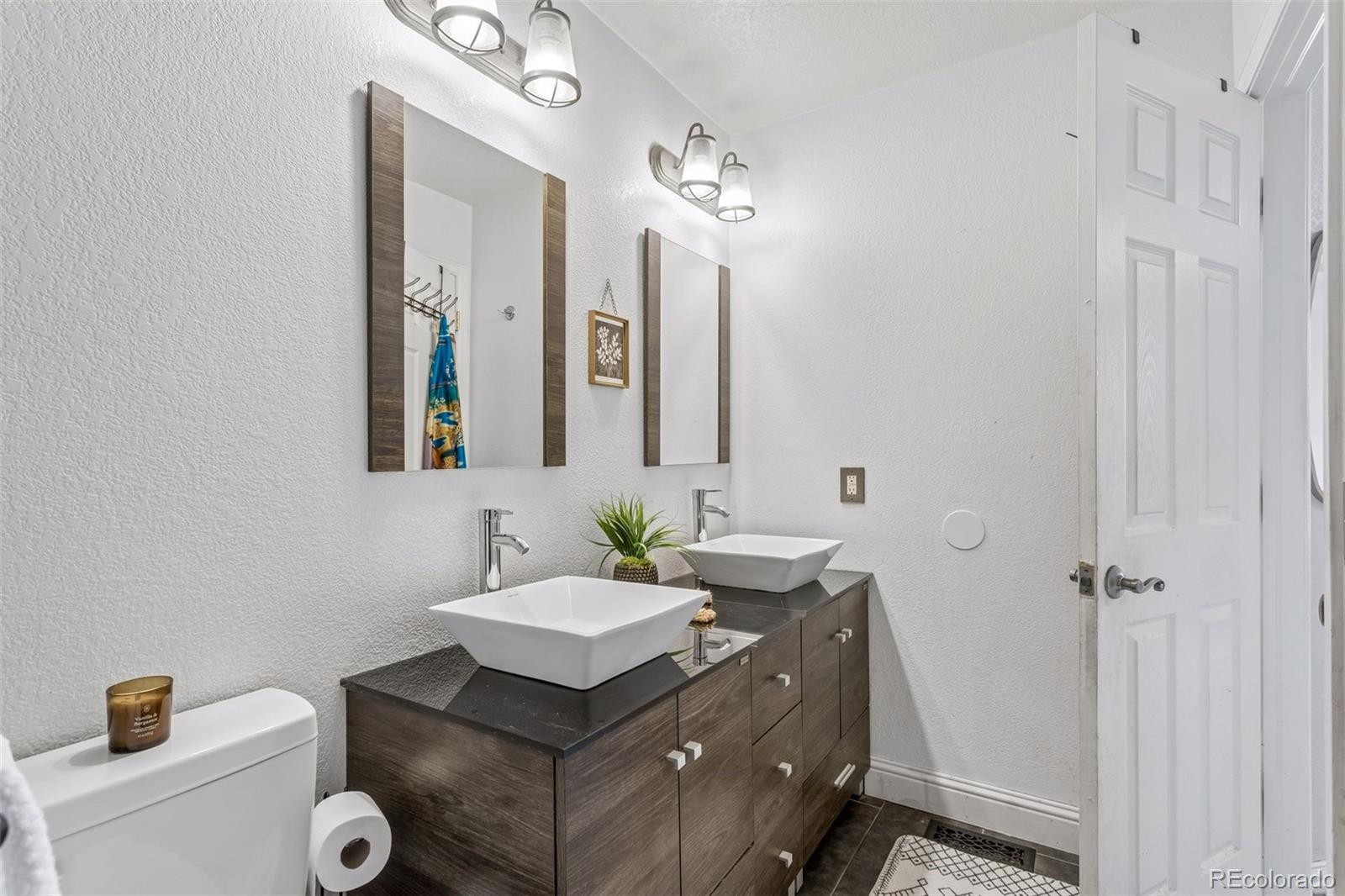 MLS Image #25 for 2755 e 111th drive,denver, Colorado