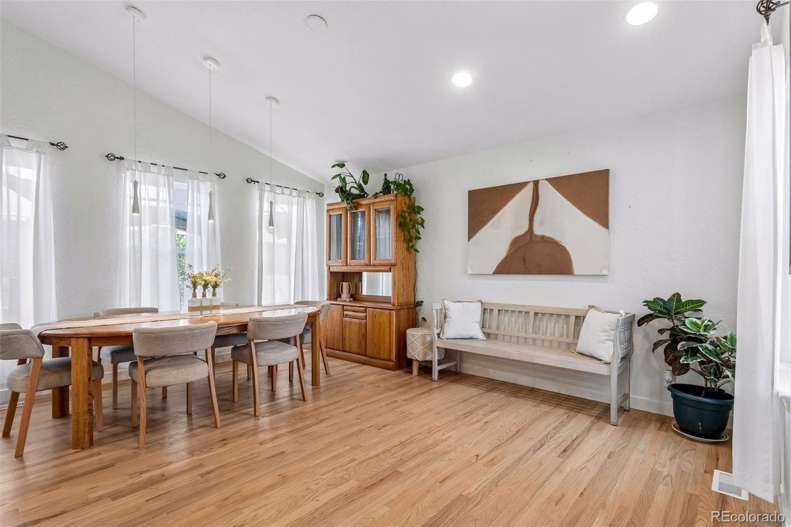 MLS Image #7 for 2755 e 111th drive,denver, Colorado