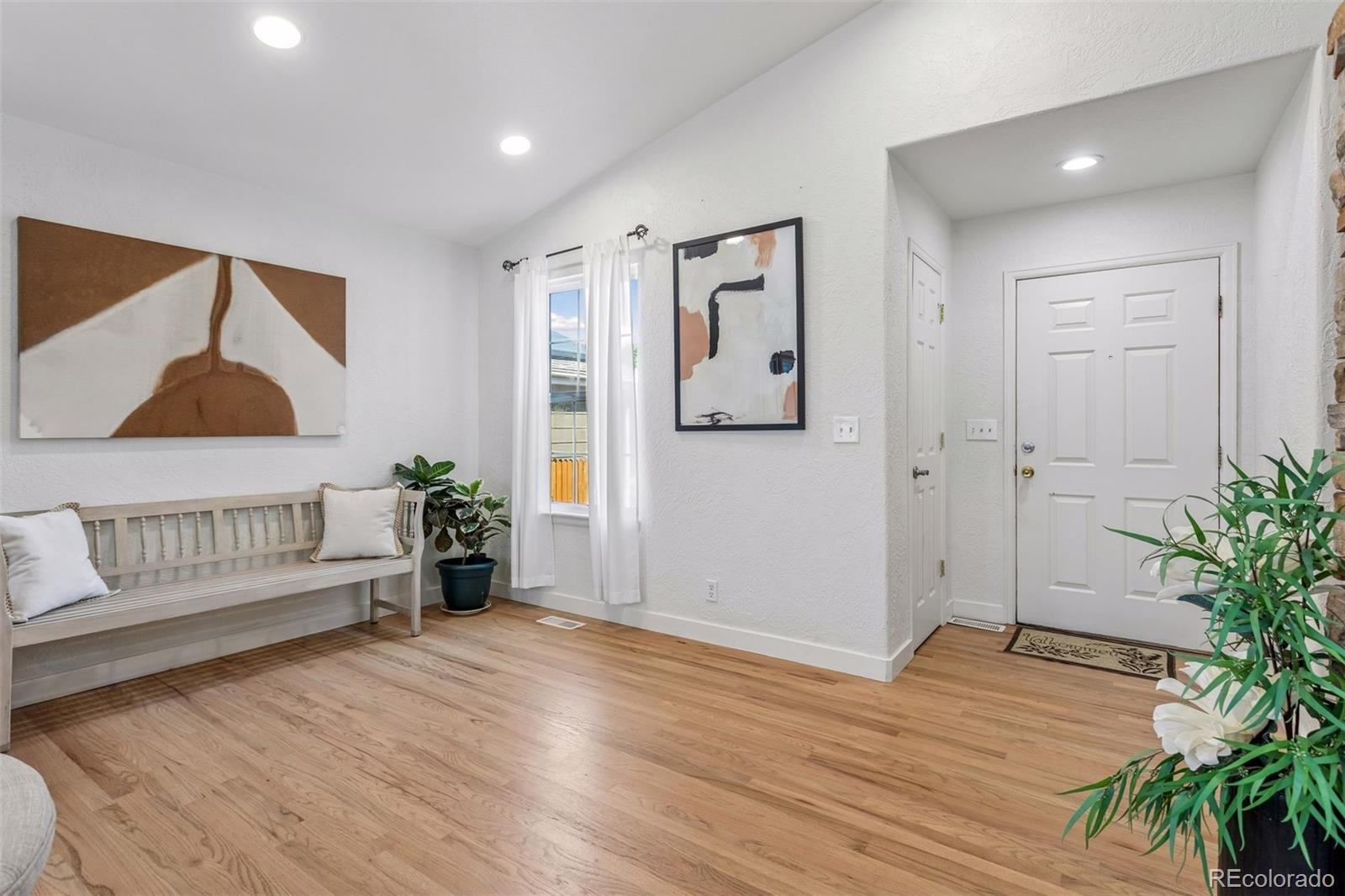 MLS Image #8 for 2755 e 111th drive,denver, Colorado
