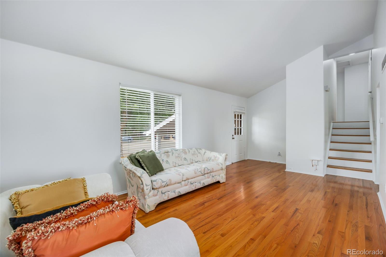 MLS Image #2 for 14975 e radcliff drive,aurora, Colorado