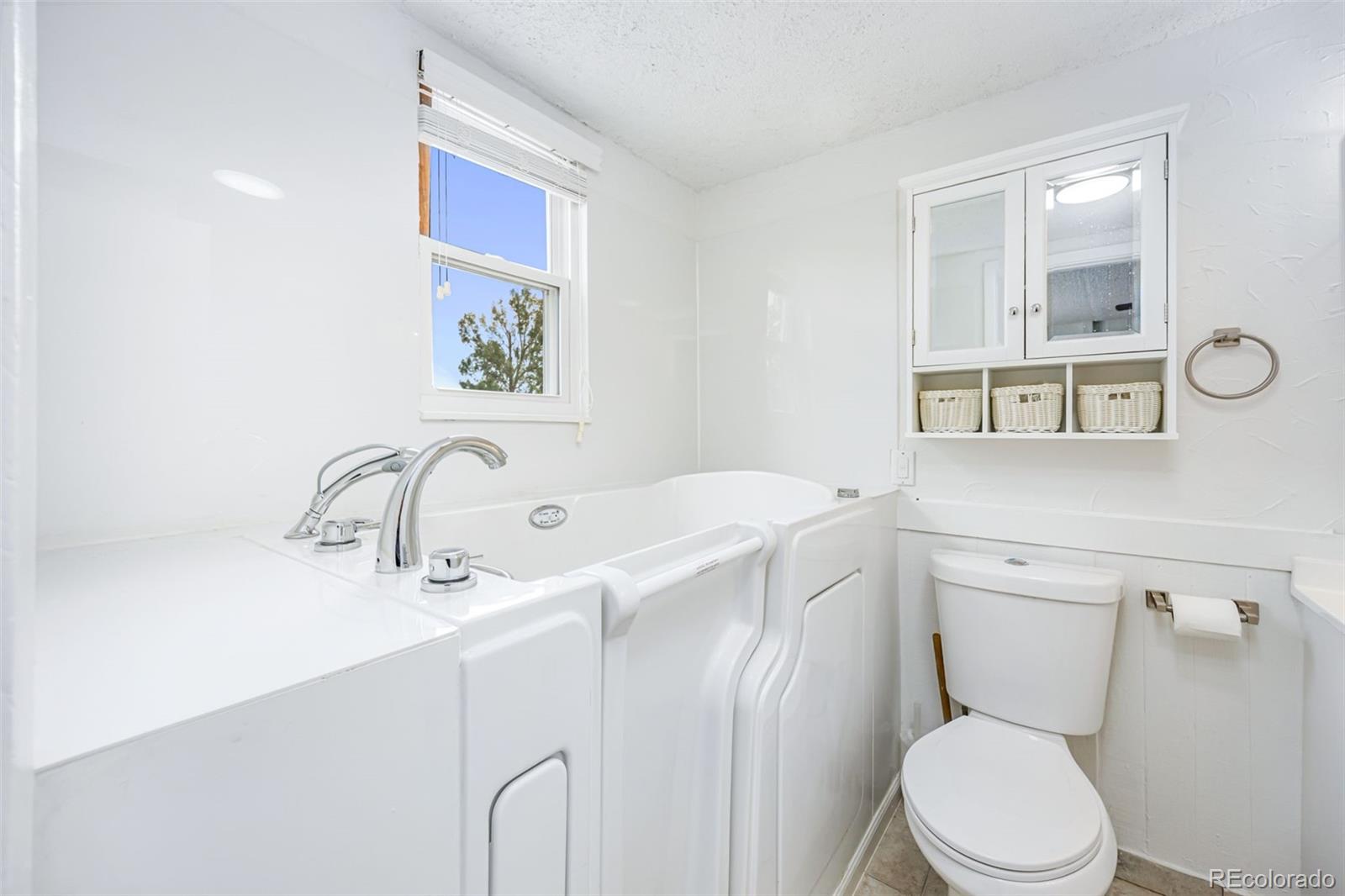 MLS Image #8 for 14975 e radcliff drive,aurora, Colorado