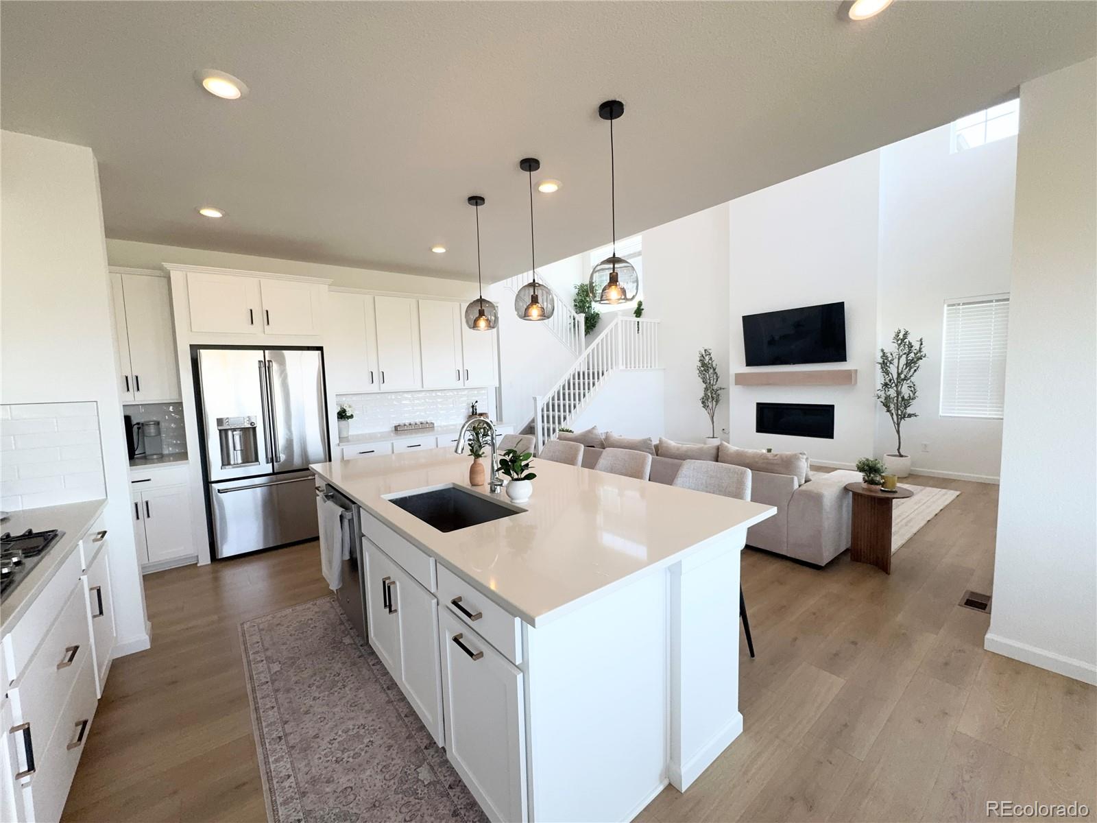 MLS Image #6 for 8812  whiteclover street,littleton, Colorado