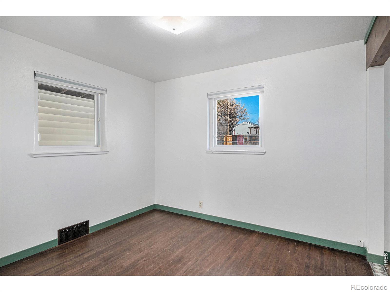 MLS Image #12 for 1825 s vallejo street,denver, Colorado