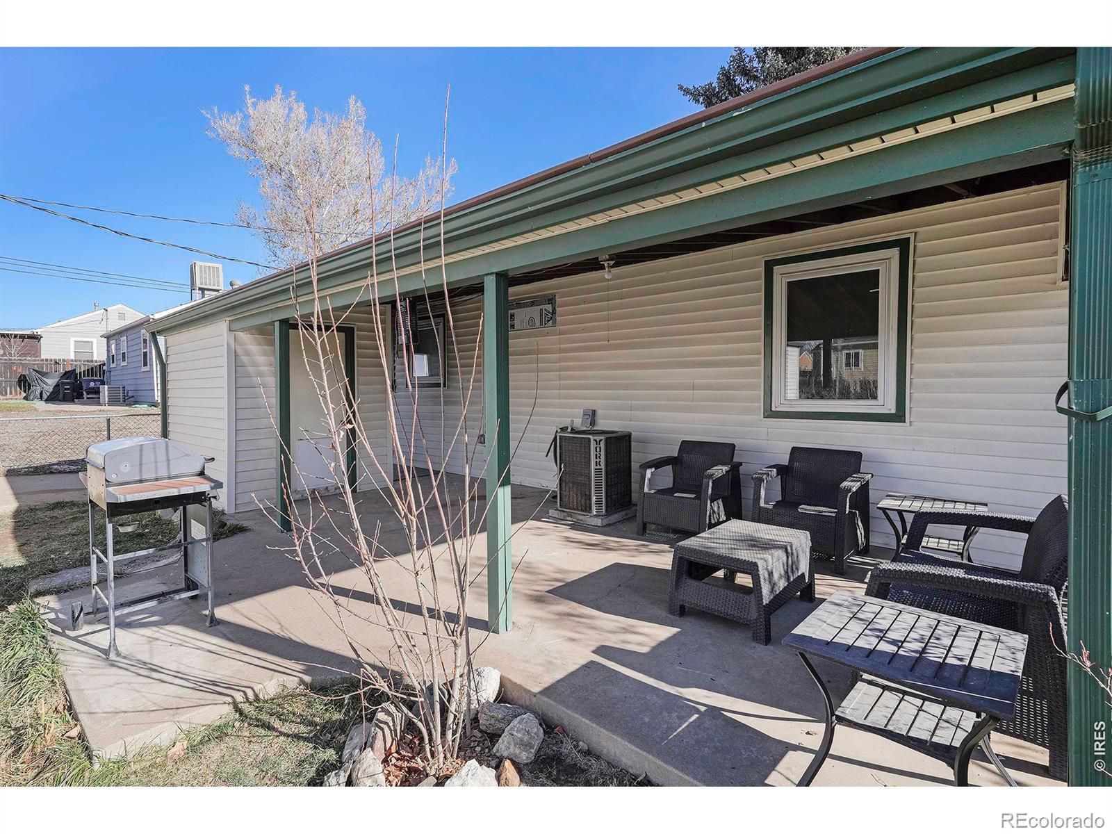MLS Image #14 for 1825 s vallejo street,denver, Colorado