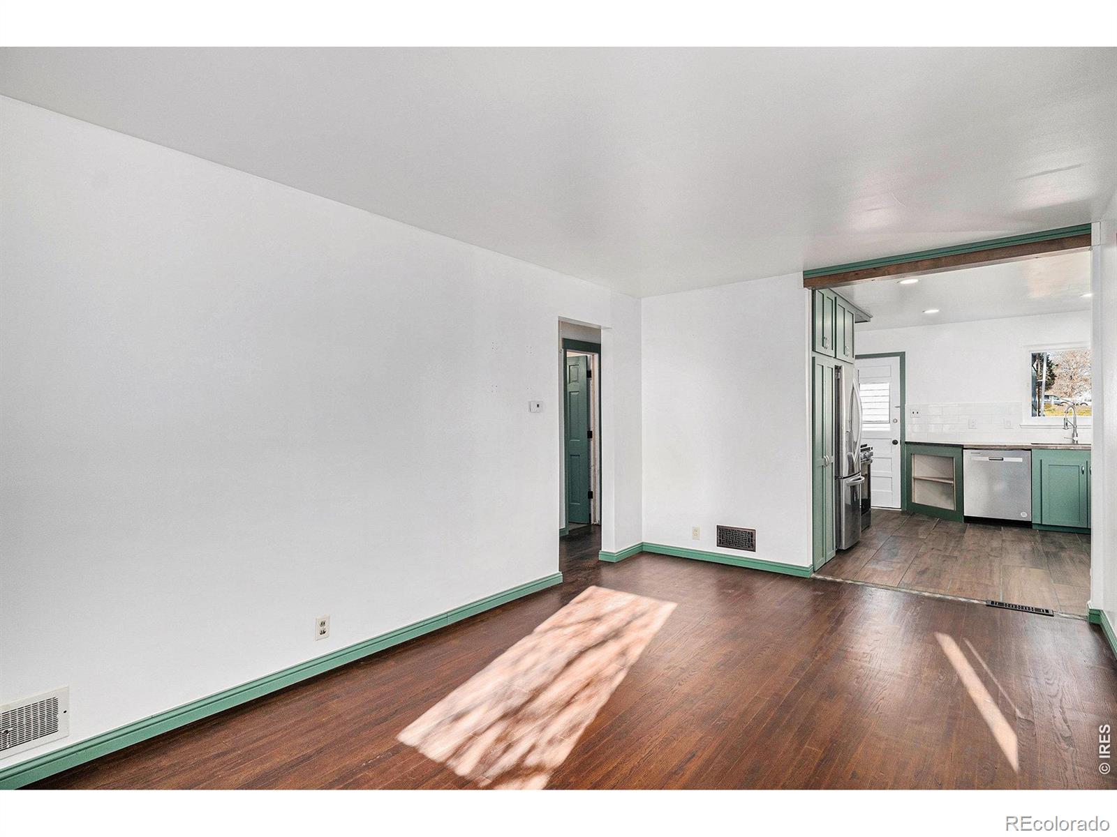 MLS Image #6 for 1825 s vallejo street,denver, Colorado