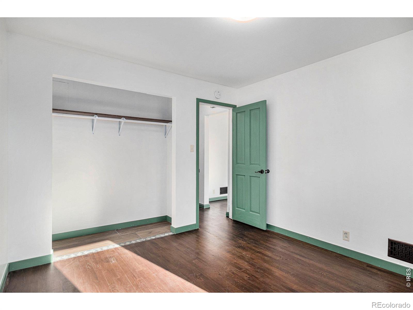 MLS Image #8 for 1825 s vallejo street,denver, Colorado