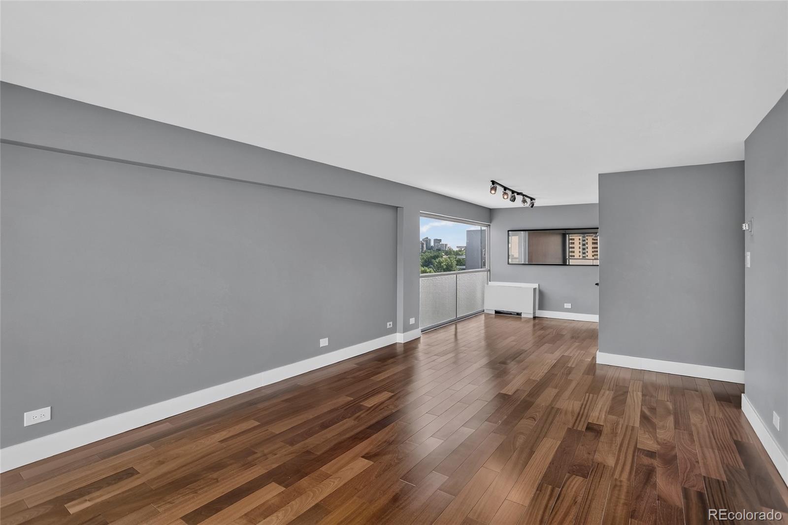 MLS Image #13 for 888 n logan street,denver, Colorado